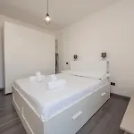 Appartement I-host - Omero 17 Milaan